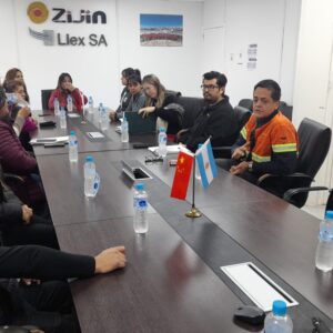 ZIJIN LIEX AVANZA EN EL FORTALECIMIENTO DE VINCULOS CON LOS PROVEEDORES LOCALES EN FIAMBALA.
