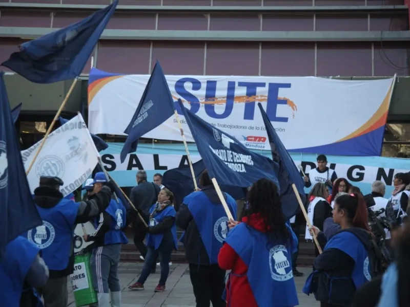 El SUTE definirá su conducción el 7 de octubre