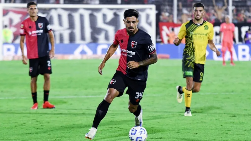 Un golpe duro: David Sotelo se fracturó el tobillo izquierdo y no jugará más este año