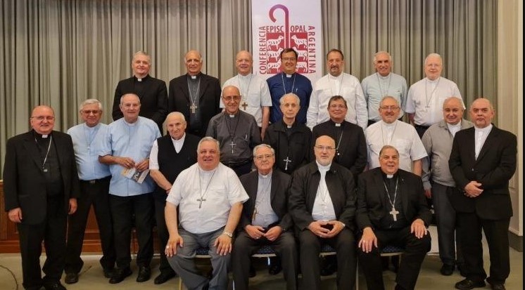 La Iglesia reclamó mayor "presencia del Estado ante el avance del narcotráfico" tras el triple femicidio en Florencio Varela