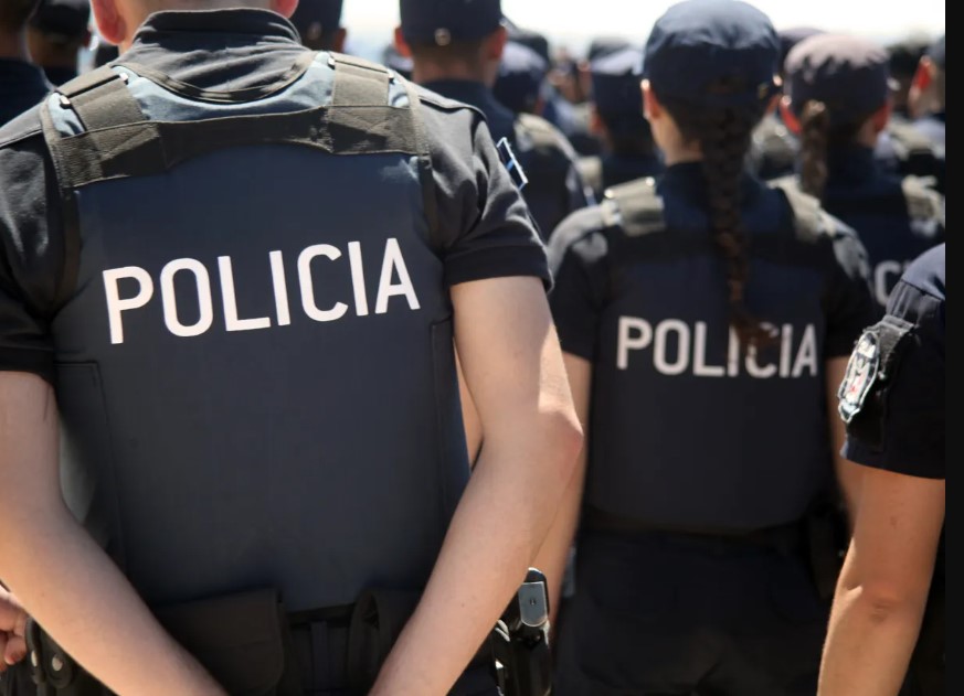 Echaron a un subcomisario de Mendoza por un falso allanamiento y amenazas