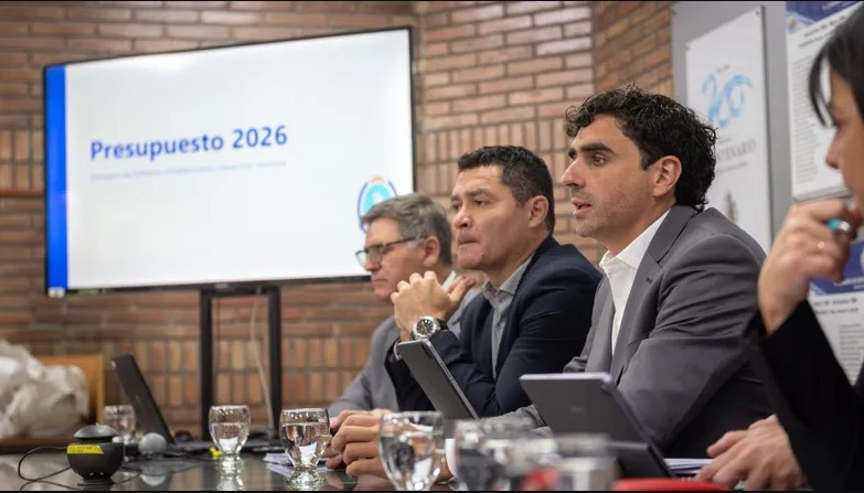 Presupuesto 2026: la oposición revisa el proyecto y cuestiona el pedido de “roll-over” del Gobierno