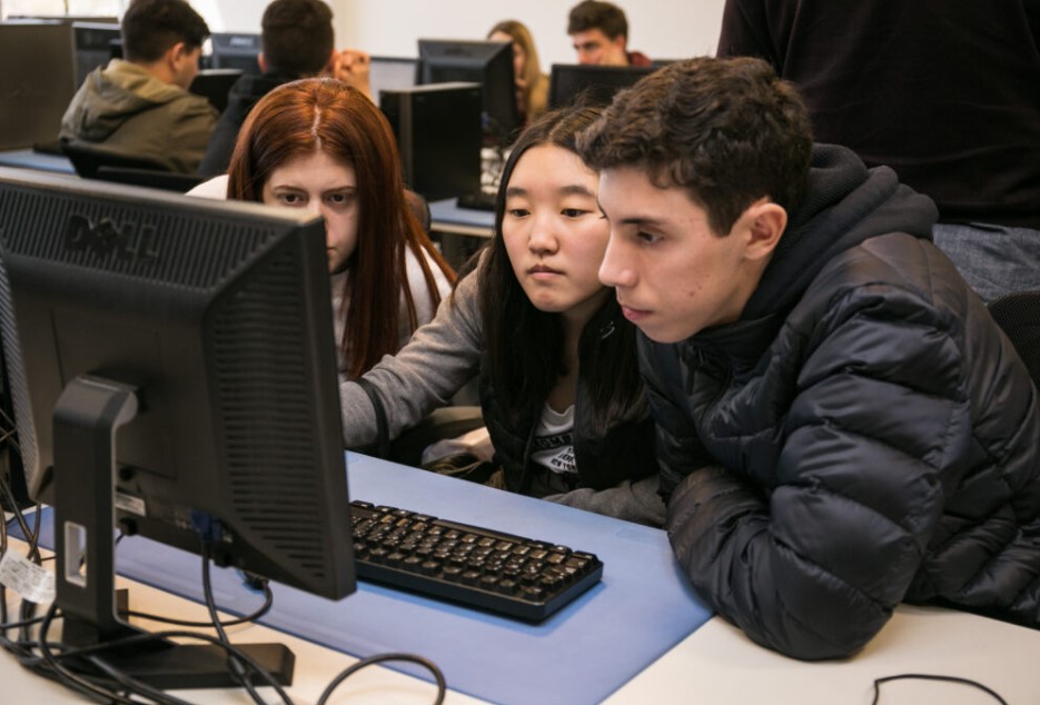 Alumno mendocino, finalista en la 10ª Competencia Argentina de Tecnología
