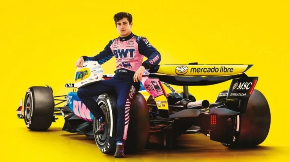 Franco Colapinto estrena los colores de Mercado Libre en el auto de Alpine para la gira de la Fórmula 1 por América