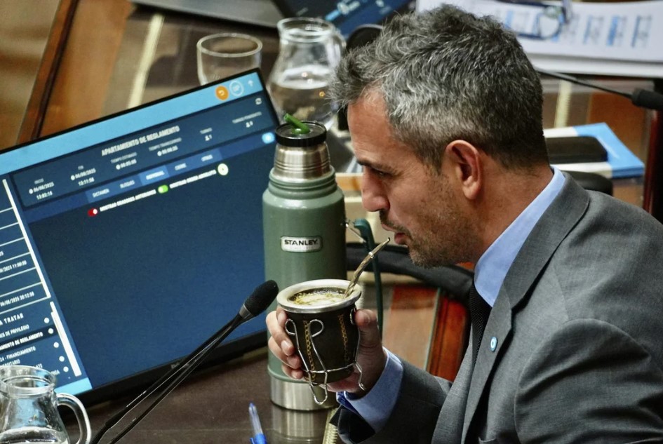 Martín Menem aseguró que la gestión de Javier Milei sufre “una sucesión de acciones desestabilizantes”