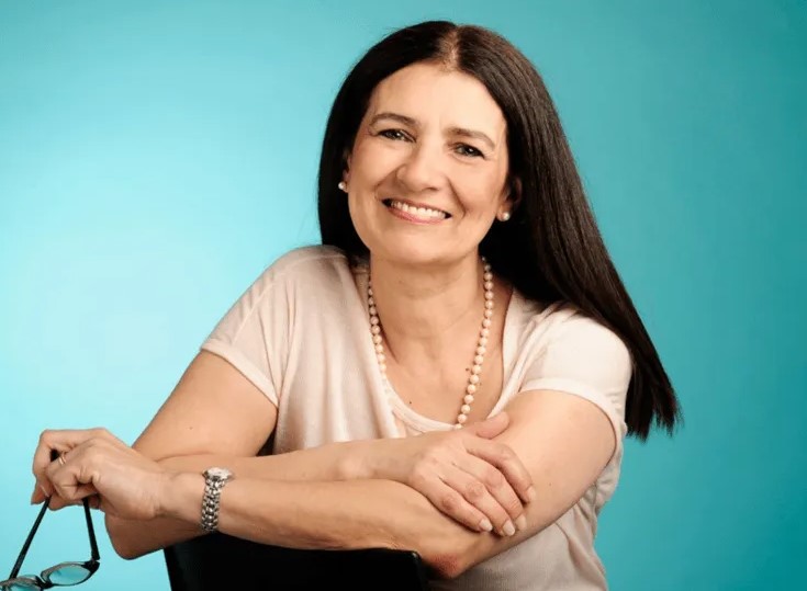 "Canalicé mi anguistia en una ficción con final feliz" | Por: ESCRITORA: María Border-