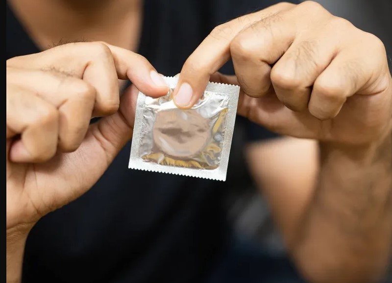 VIH/Sida: el Gobierno recorta, las infecciones aumentan y el preservativo sigue salvando vidas