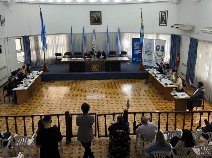 A 150 años de su primera sesión, el HCD lanzó un concurso para diseñar el logo