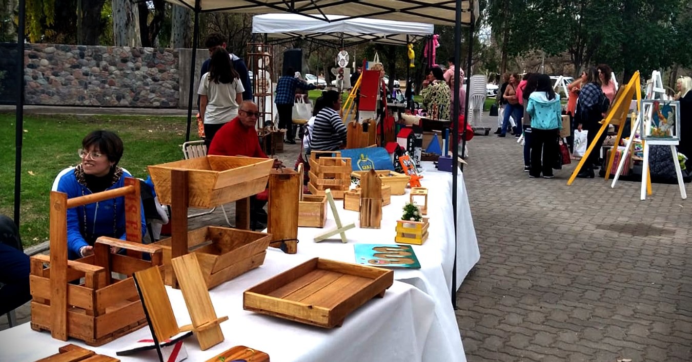 Expo y venta: este viernes cierra el año de los Talleres Socioculturales en el Parque de los Jóvenes
