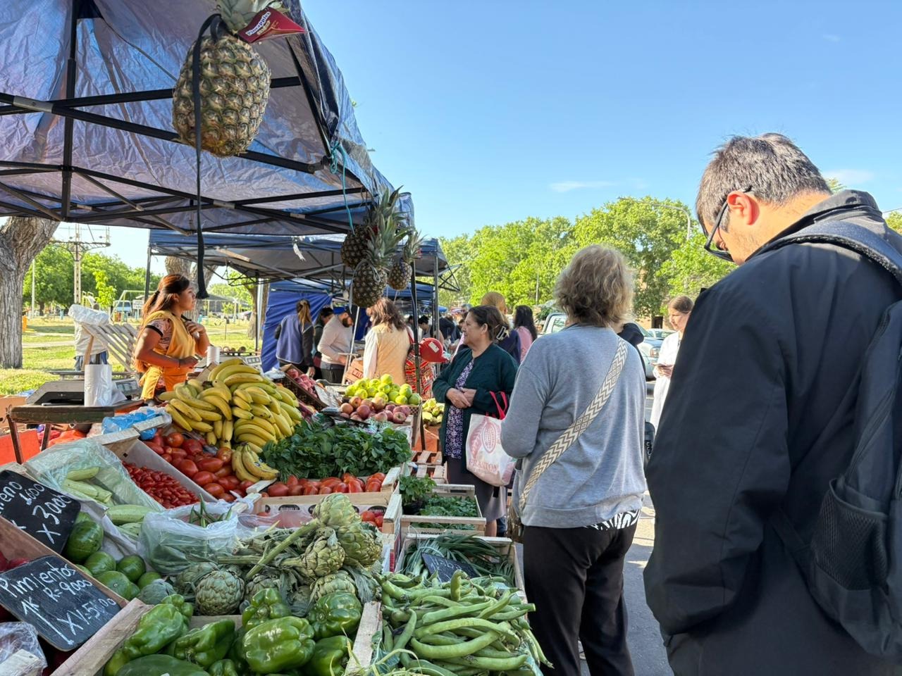 La Feria Franca recibe a la Escuela Martín Güemes de La Llave con todos sus productos