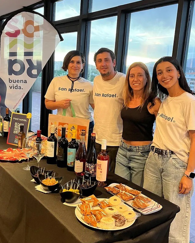 Exitosa promoción turística de San Rafael en la Ciudad de Mendoza.