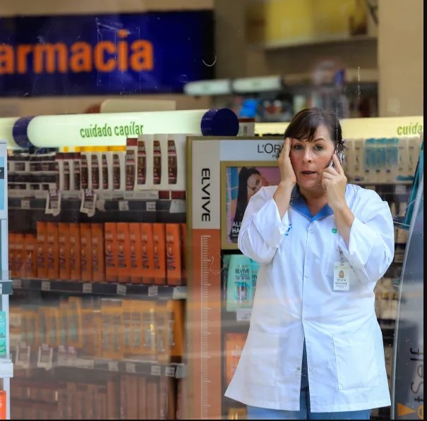 Alertan por posible desabastecimiento de medicamentos por atraso en pagos a farmacias