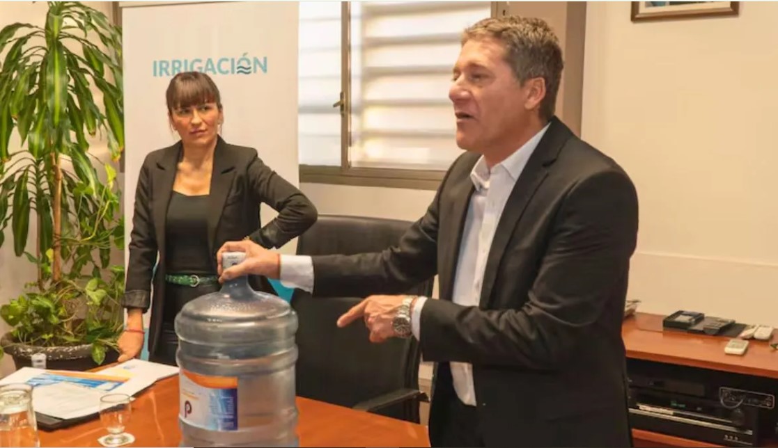 TRAS EL ESCÁNDALO, ACEPTARÁN LA RENUNCIA DEL FUNCIONARIO DE IRRIGACIÓN DETENIDO EN ALVEAR