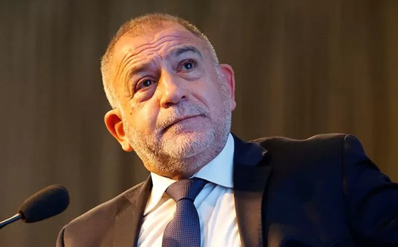 Nuevo pase: el senador Luis Juez se sumó a La Libertad Avanza