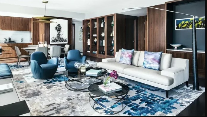 El Hotel de lujo dónde se «deslomaron» Adorni y Milei: $3700 dólares la noche y vistas al Empire State                                         Champagne ilimitado